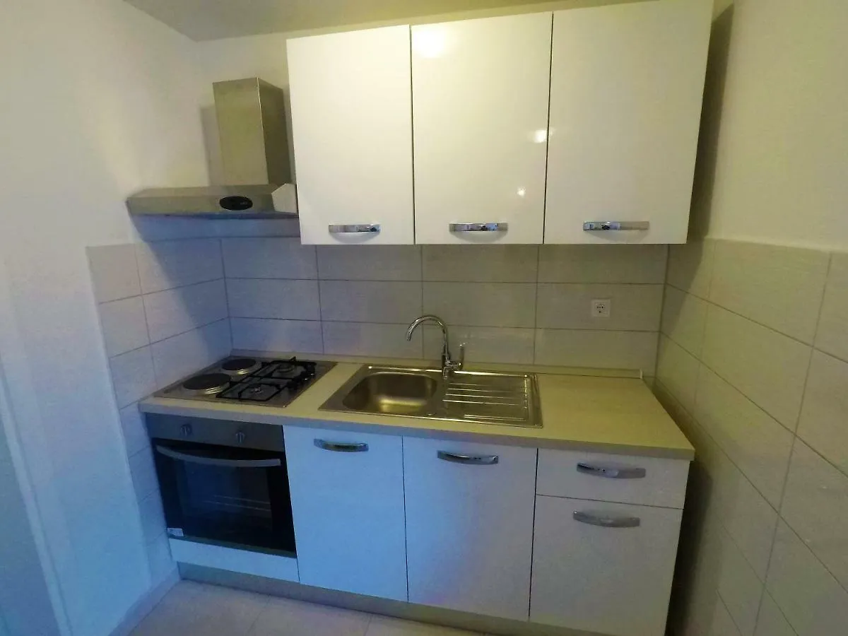 Apartament Apartman Ive 1 Kožino